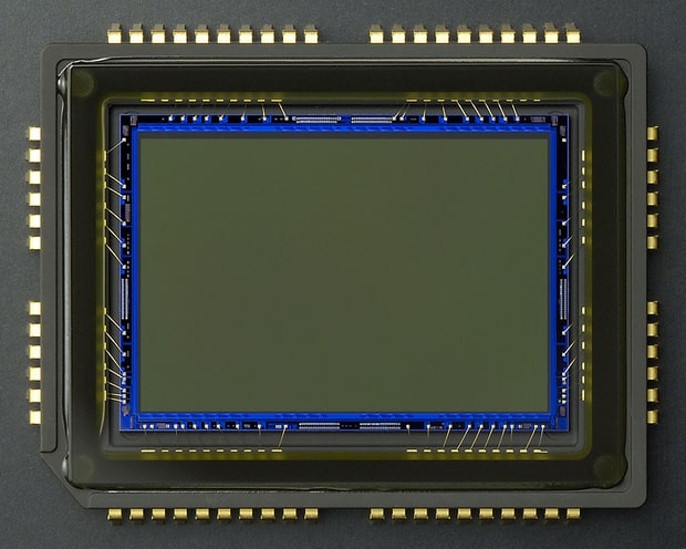 De beeldsensor van een digitale camera van dichtbij De beeldsensor van een digitale camera van dichtbij